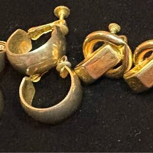 Lot of 5 pairs of vintage clip on earrings